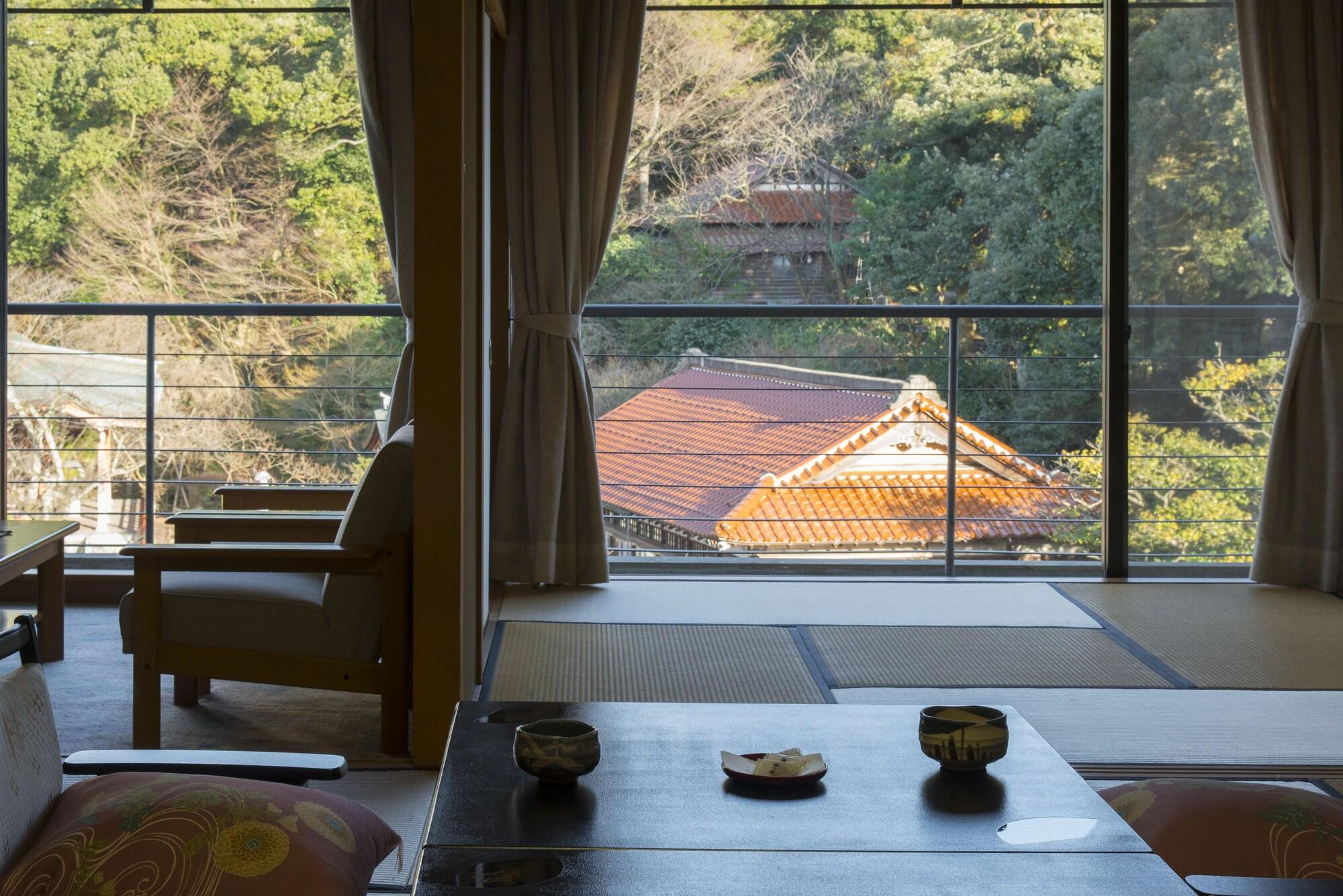 Hotel Tachibana Shikitei à Kaga  Extérieur photo