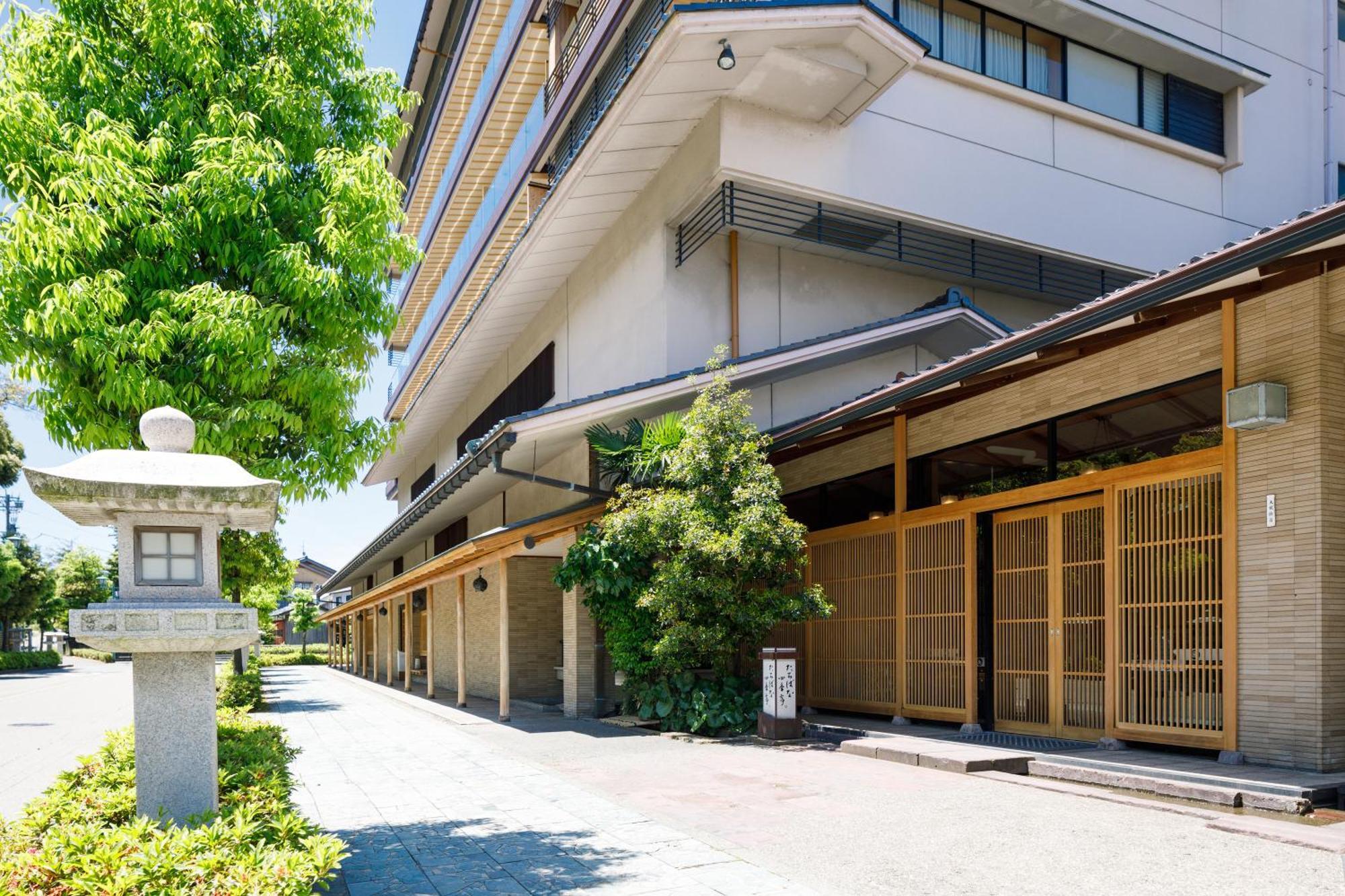 Hotel Tachibana Shikitei à Kaga  Extérieur photo